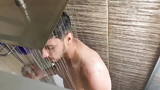 My Ex and My Friend Take a Bath Together